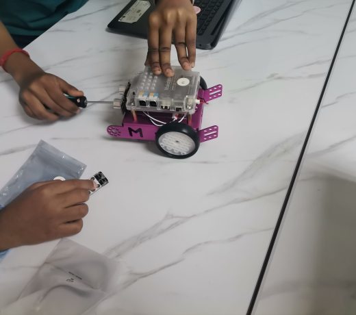 Kursus-Pengenalan-Pengaturcaraan-Robotik-untuk-Kanak-Kanak-29-Jun-2024-18